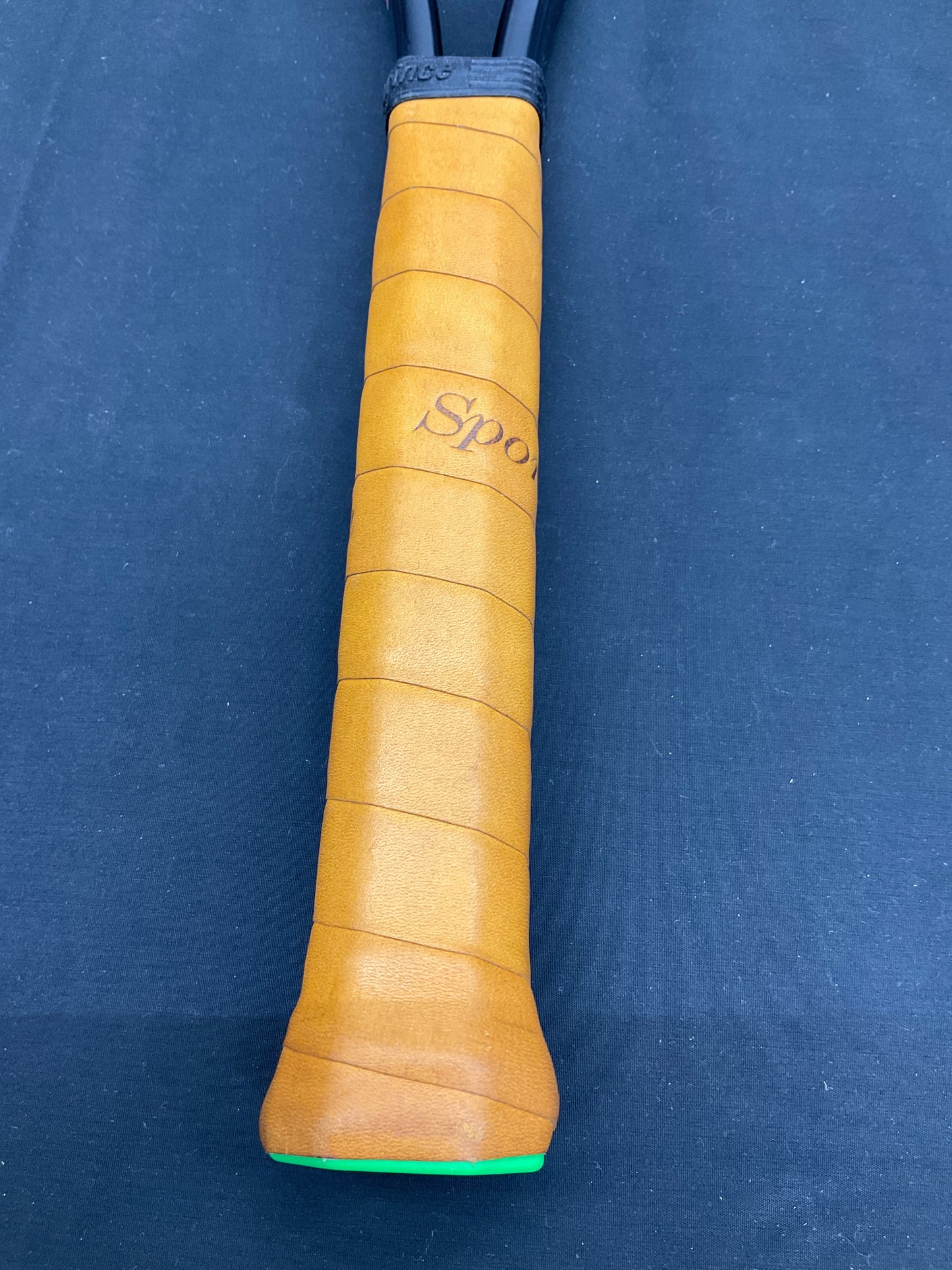 Prince Tour Diablo Midplus - 4 3/8 Grip Size