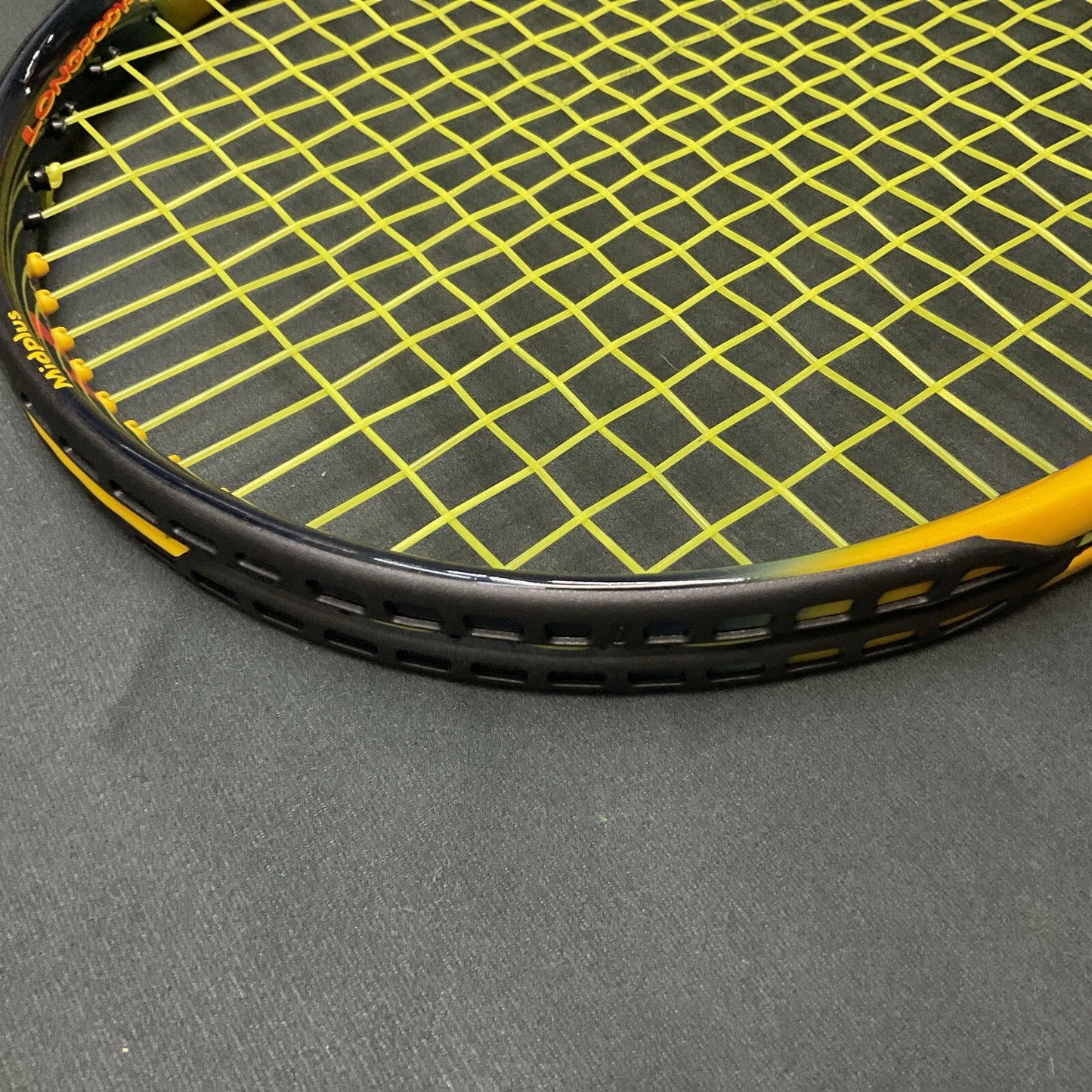 Prince Thunder Extreme Titanium MP 100 sq in Longbody 4 3/8. Never Used