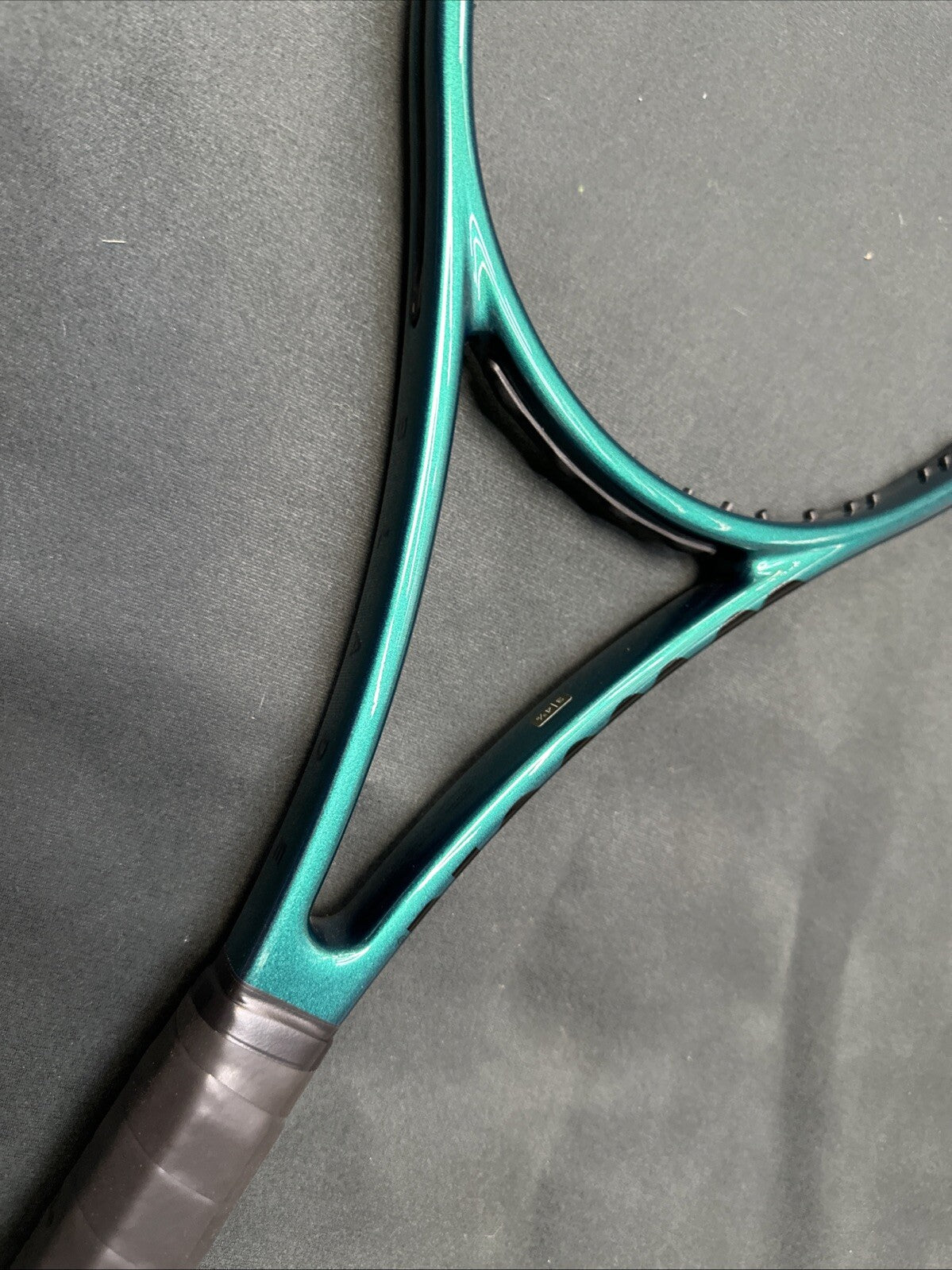 WILSON H22 Pro Stock 16*19 3/8 L3 BLADE 98 V9 PAINT TENNIS RACKET #3