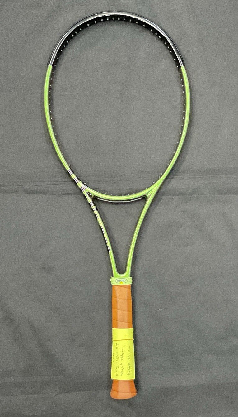 Wilson Blade Pro 98 V8 16/19 Grip Size 3/8”