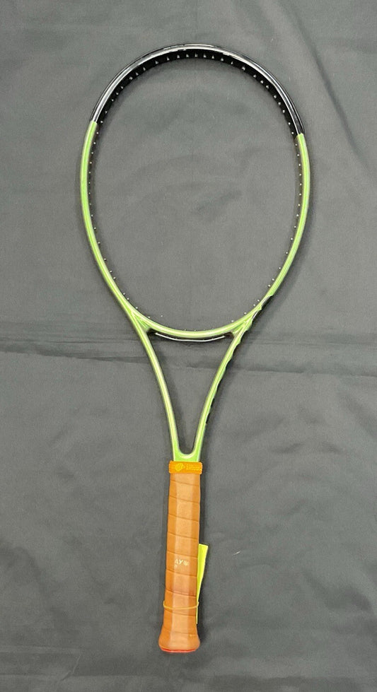 Wilson Blade Pro 98 V8 Grip Size 3/8”