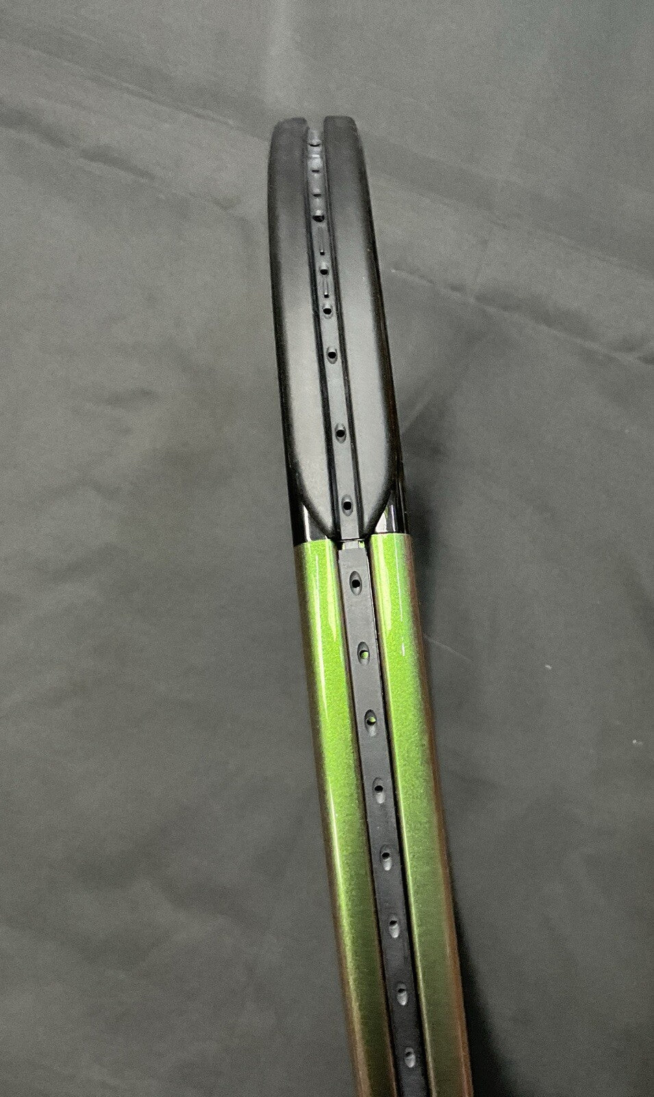 Wilson Blade Pro 98 V8 16/19 Grip Size 3/8”