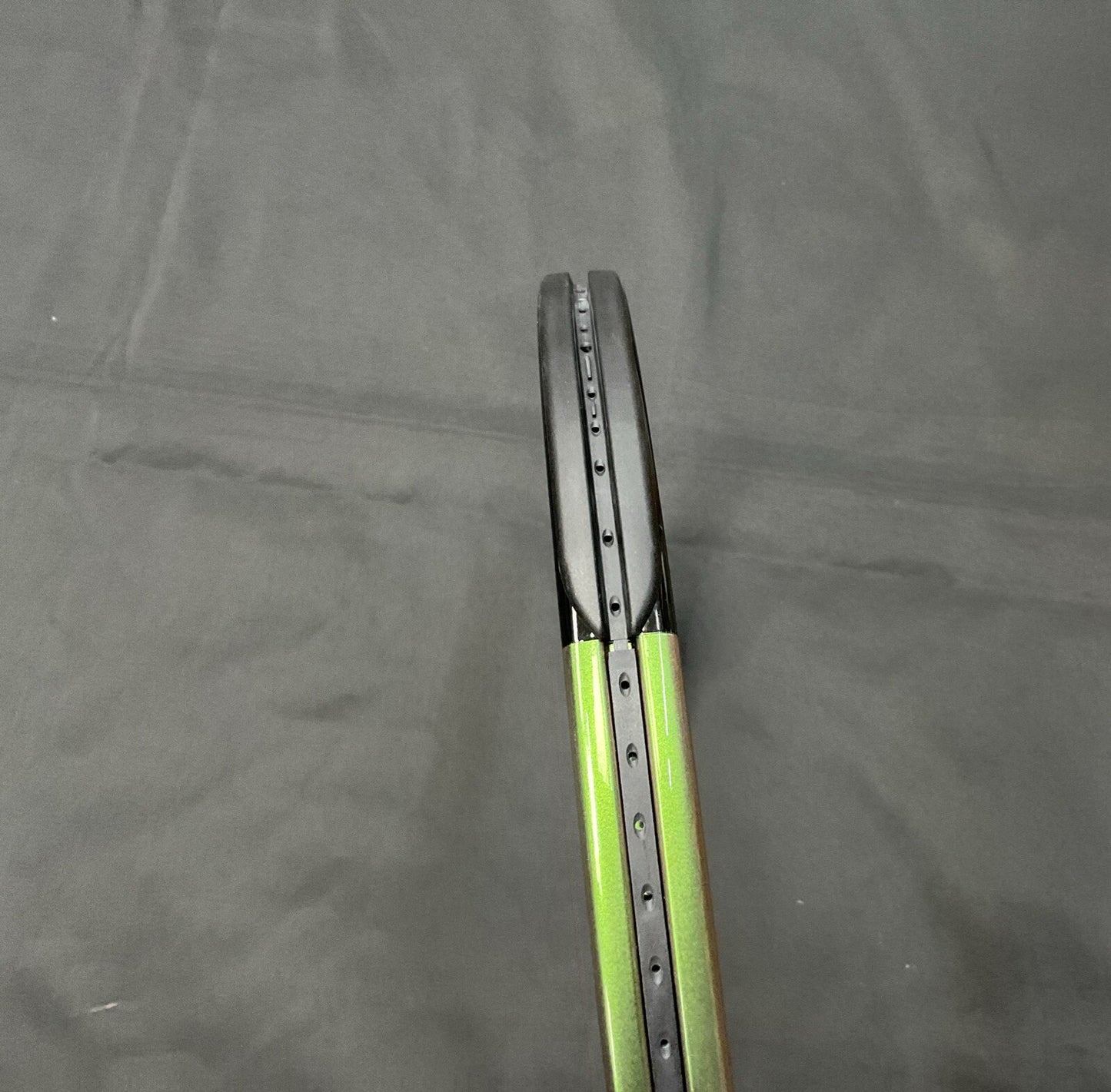Wilson Blade Pro 98 V8 Grip Size 3/8”