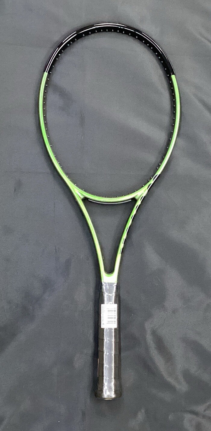 Wilson Blade V8 Pro Grip Size 4 3/8” 16/19 String Pattern