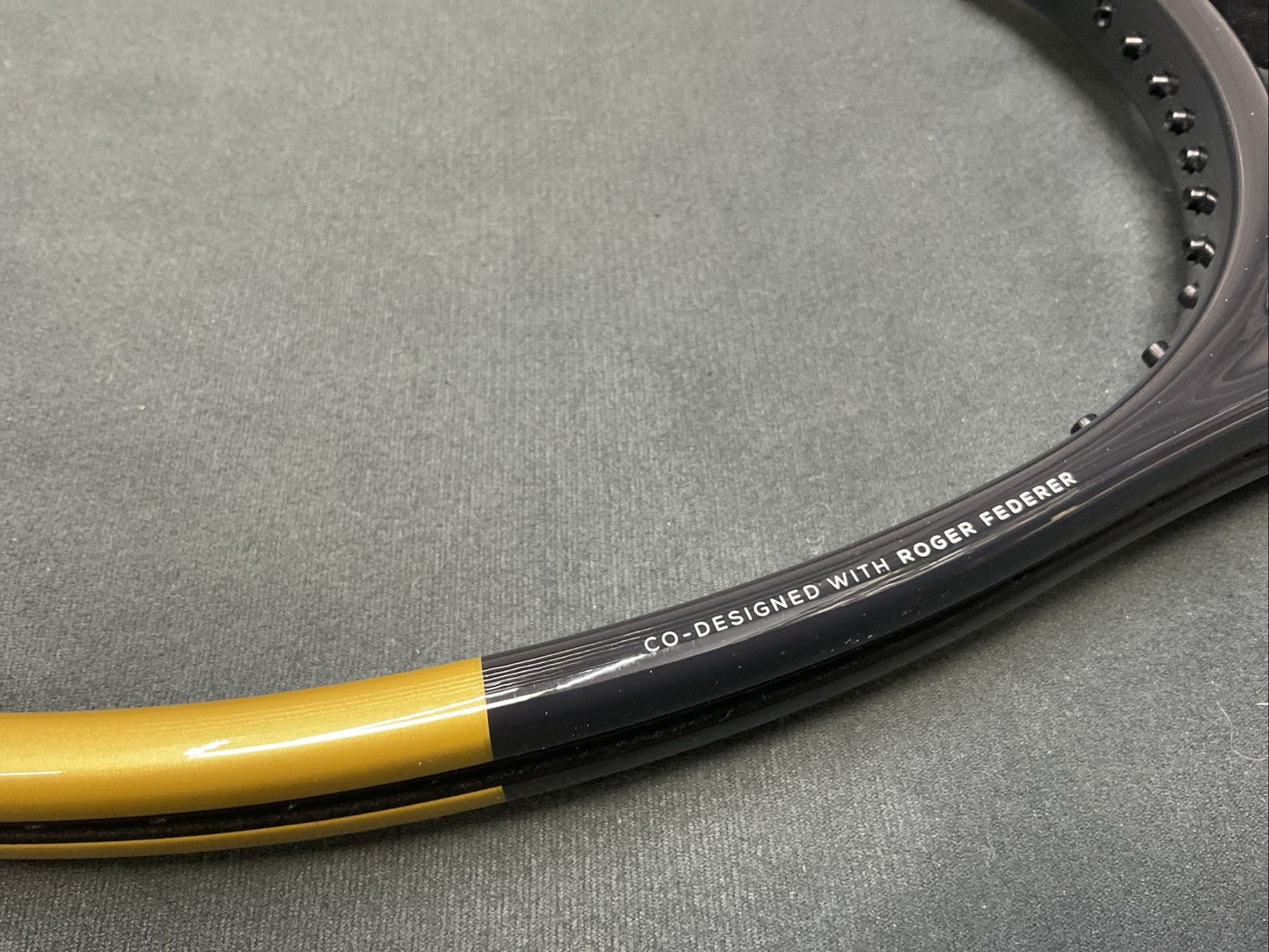 Wilson Pro Staff RF97 Autograph V12 , Black / Gold, 4-3/8, NEW