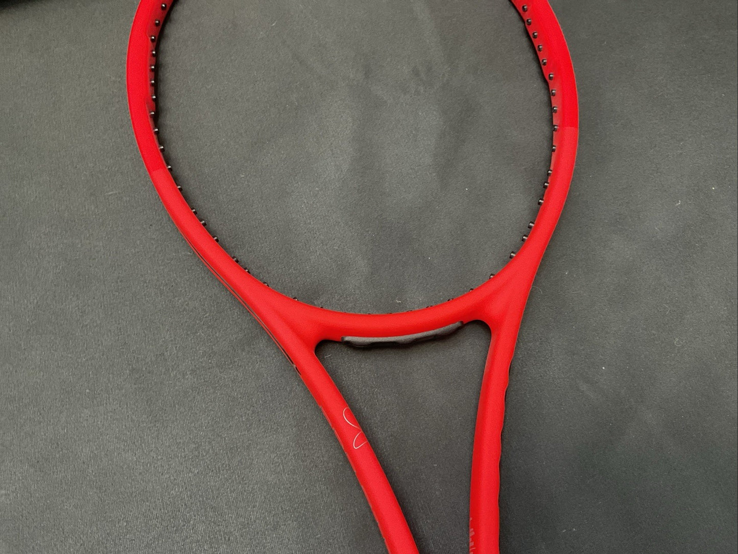 Wilson Pro Staff RF97 Autograph V12 Custom RED 4 3/8 Grip