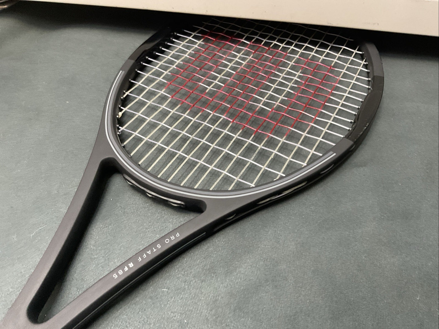 Wilson Pro Staff RF85 Limited Edition Grip Size 4 3/8, L3