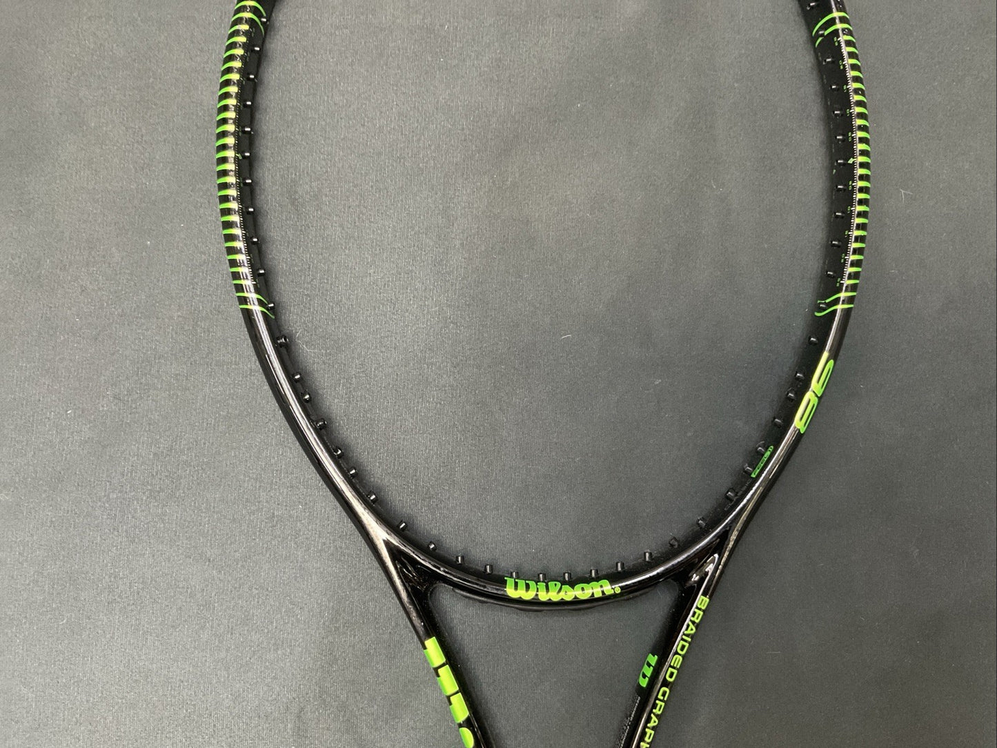 Wilson Blade V6 98 18/20 - Pro Stock Racket - Grip Size 4 1/2
