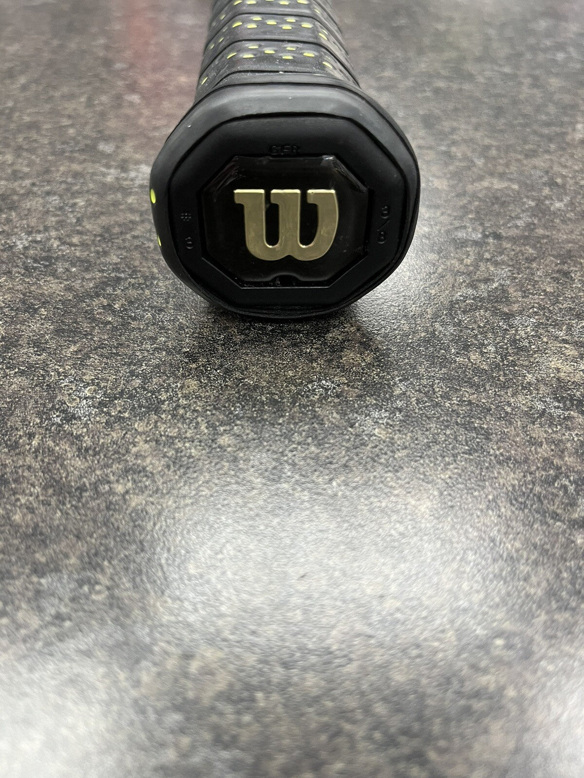Wilson K-Blade 98 - 16 x 19 - Pro Stock Racket - Grip Size 4 3/8