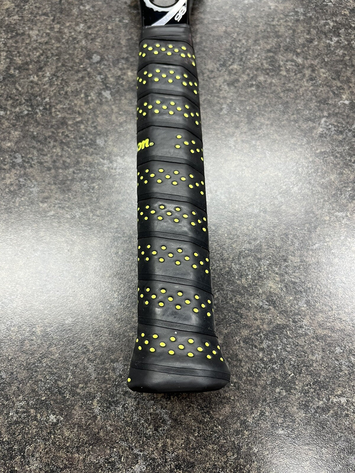 Wilson K-Blade 98 - 16 x 19 String Pattern - Pro Stock Racket - Grip Size 4 3/8