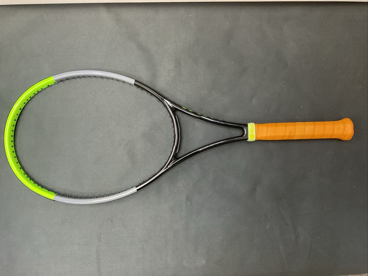 Wilson Blade Pro V7 18x20 (4 3/8) Customized (Green Band)