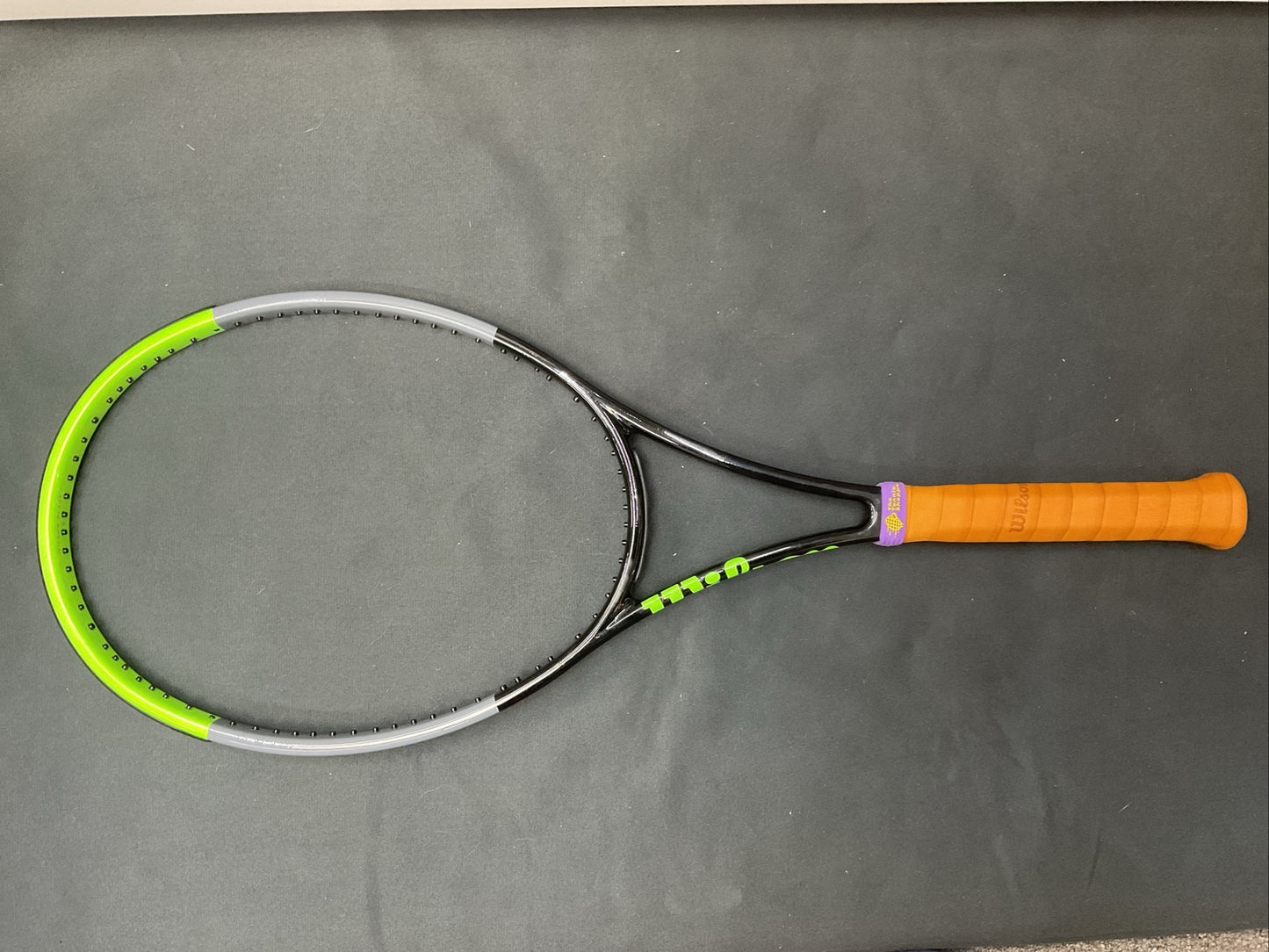 Wilson Blade Pro V7 18x20 (4 3/8) Customized (Purple Band)