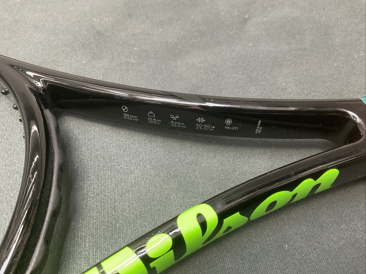 Wilson Blade Pro V7 18x20 (4 3/8) Customized (Orange Band)