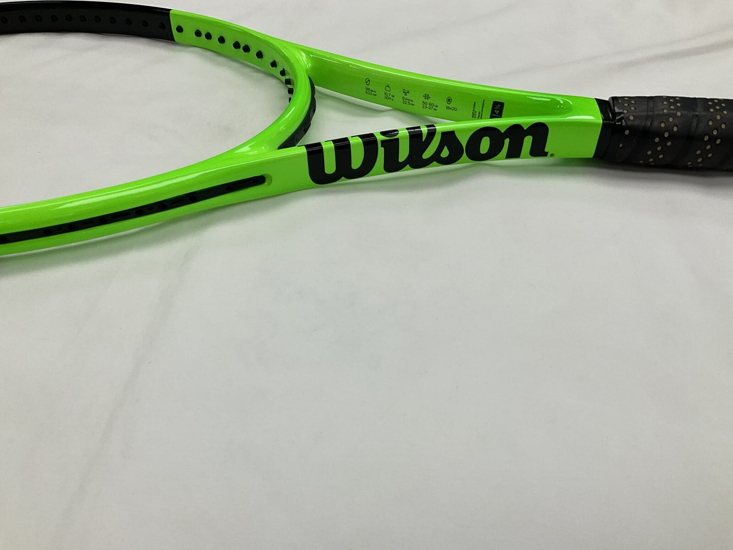 Wilson K-Blade 98 Pro Stock - Grip Size 4 3/8