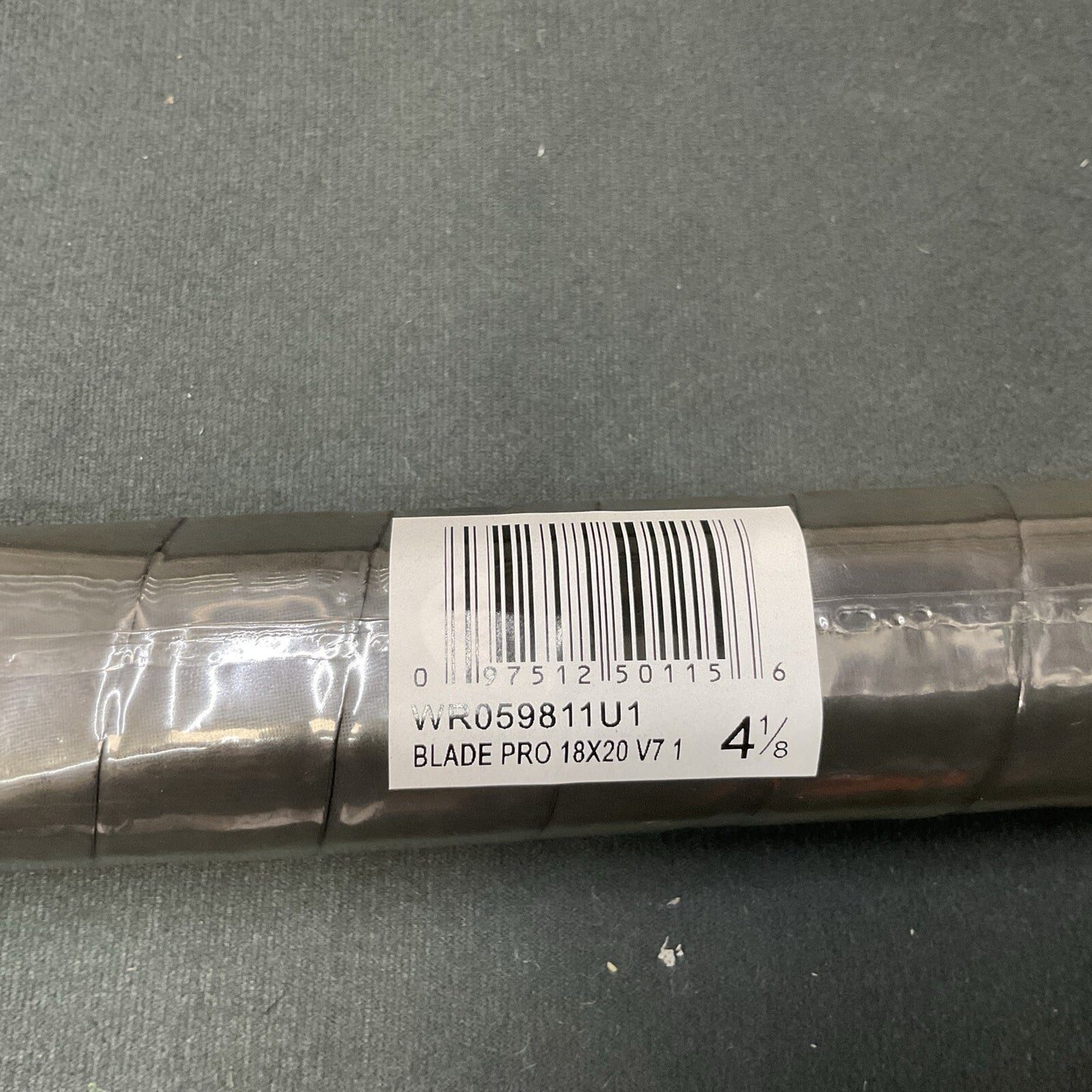 Wilson Blade Pro V7 18x20 4 1/8 Grip. NEW