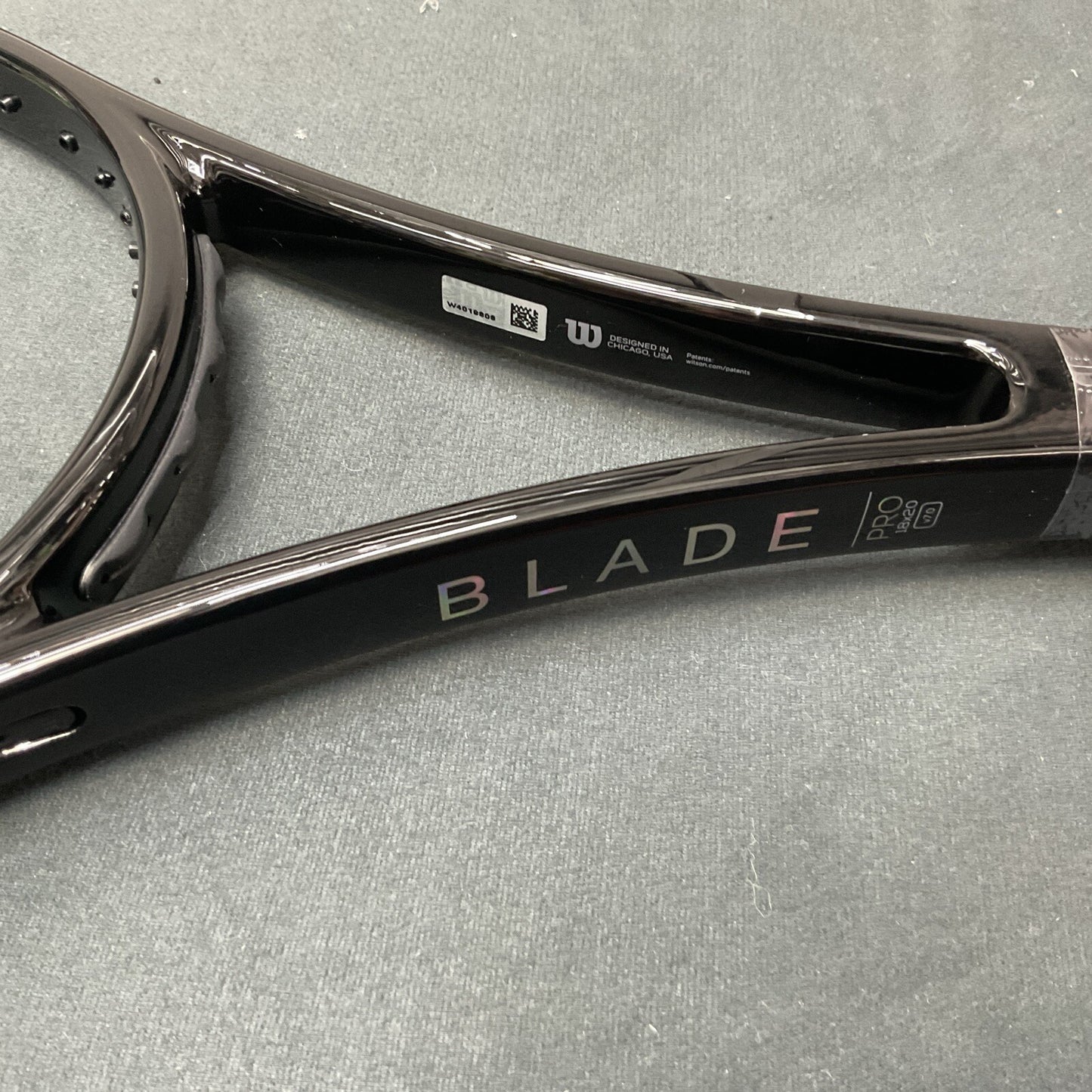 Wilson Blade Pro V7 18x20 4 1/8 Grip. NEW