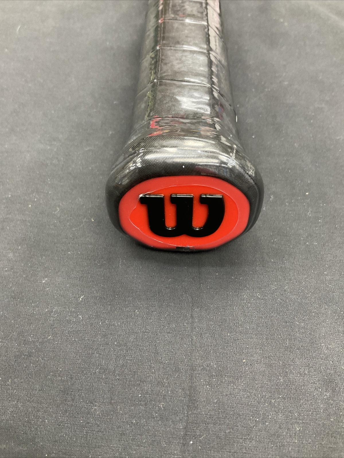 Grip Size 4 3/8 - Wilson Britto v.2 Clash 100 - 2.0 Hearts