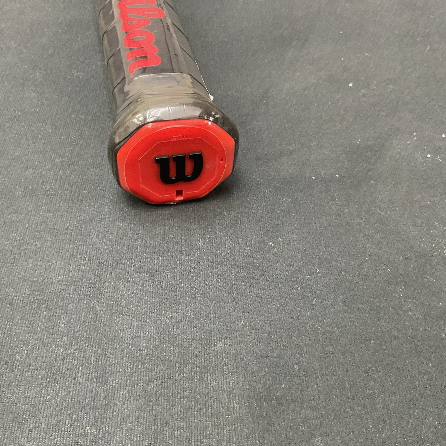 Wilson Blade Pro V7 18x20 4 1/2 Grip. NEW