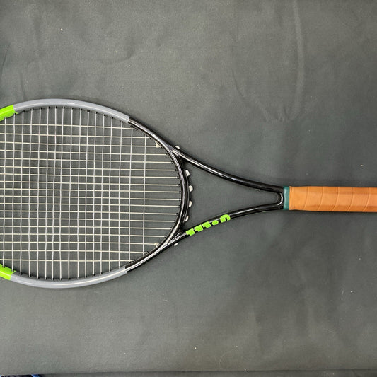 Wilson Blade Pro V7 18x20  (4 3/8) Almost Perfect