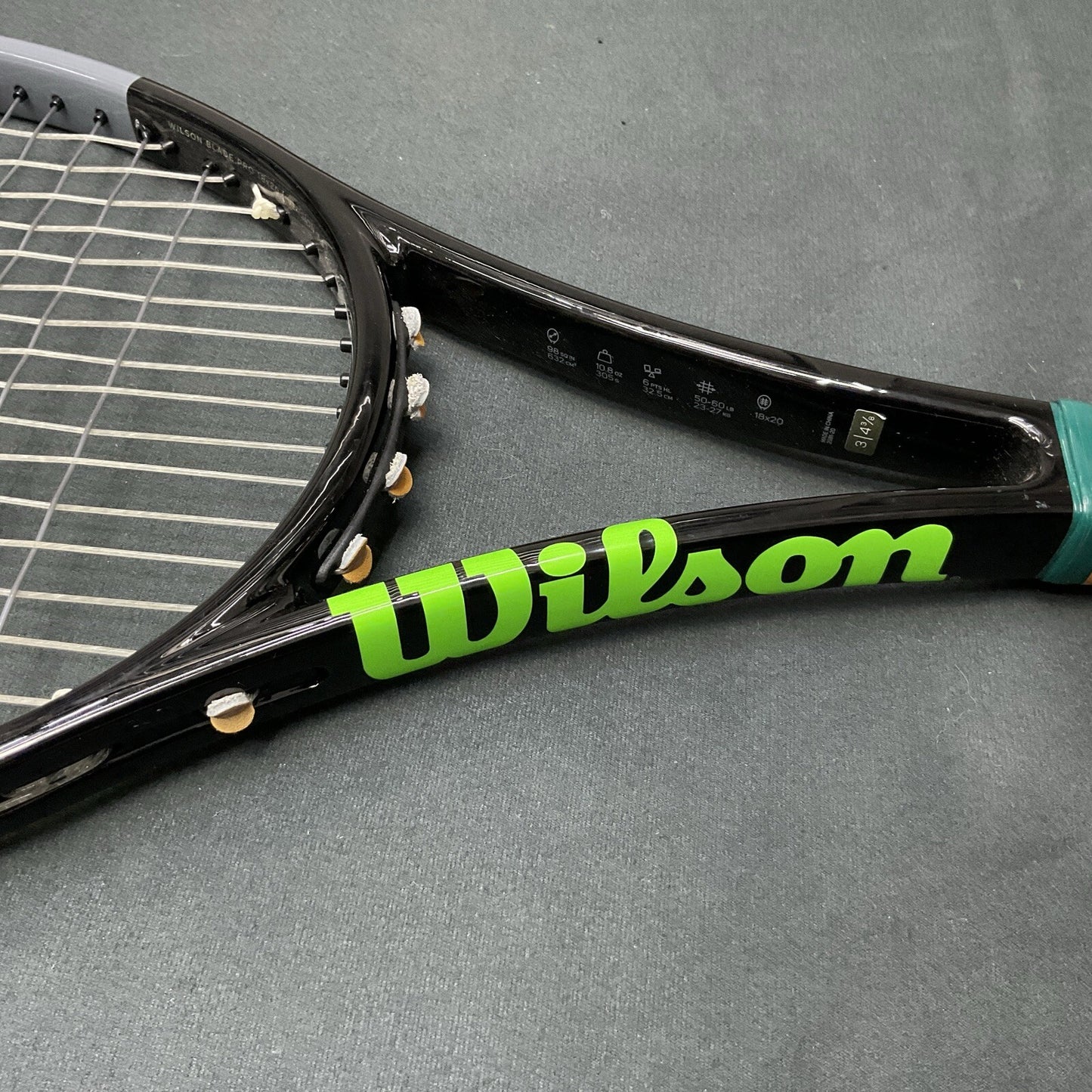 Wilson Blade Pro V7 18x20 (4 3/8) Almost Perfect