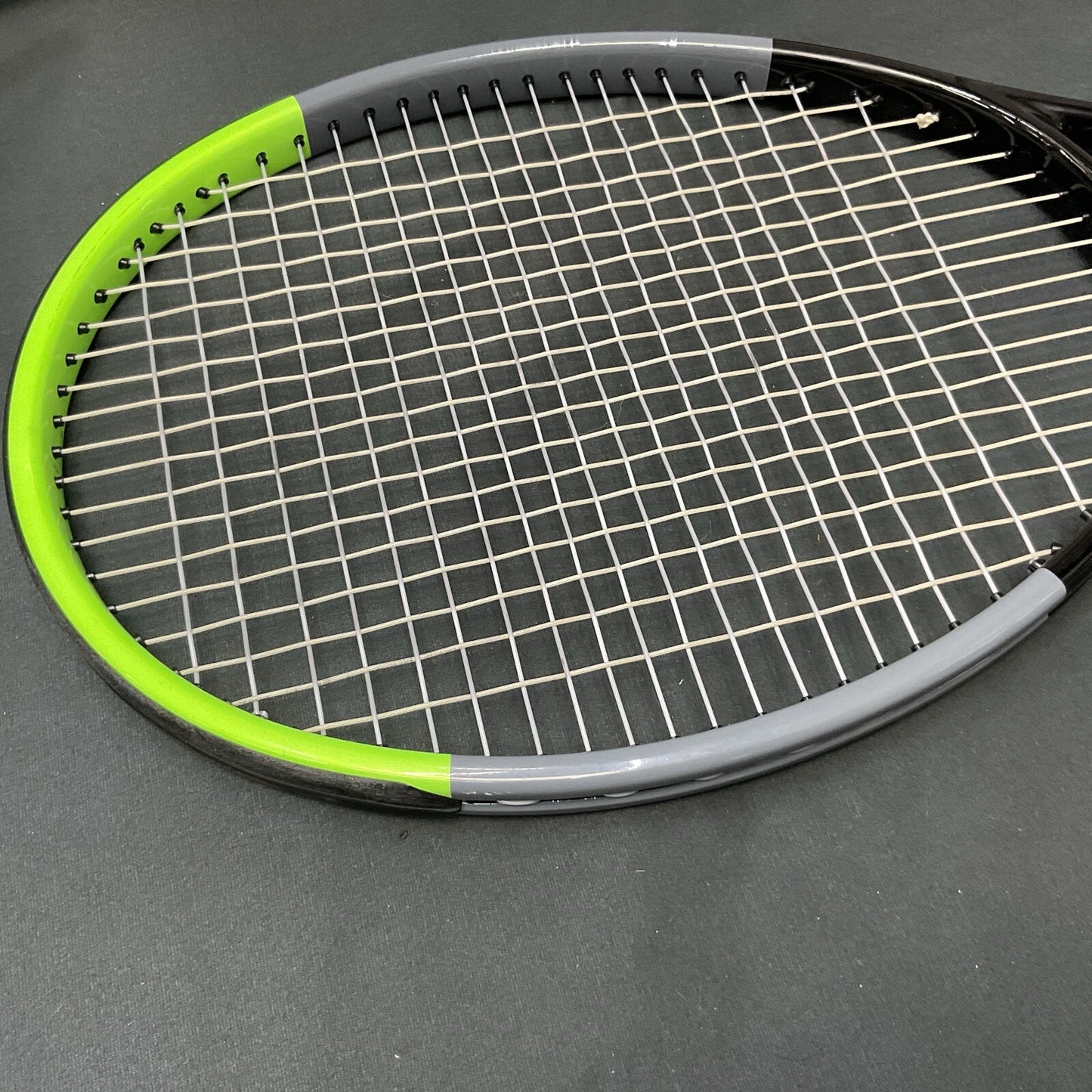 Wilson Blade Pro V7 18x20 (4 3/8) Great Condition
