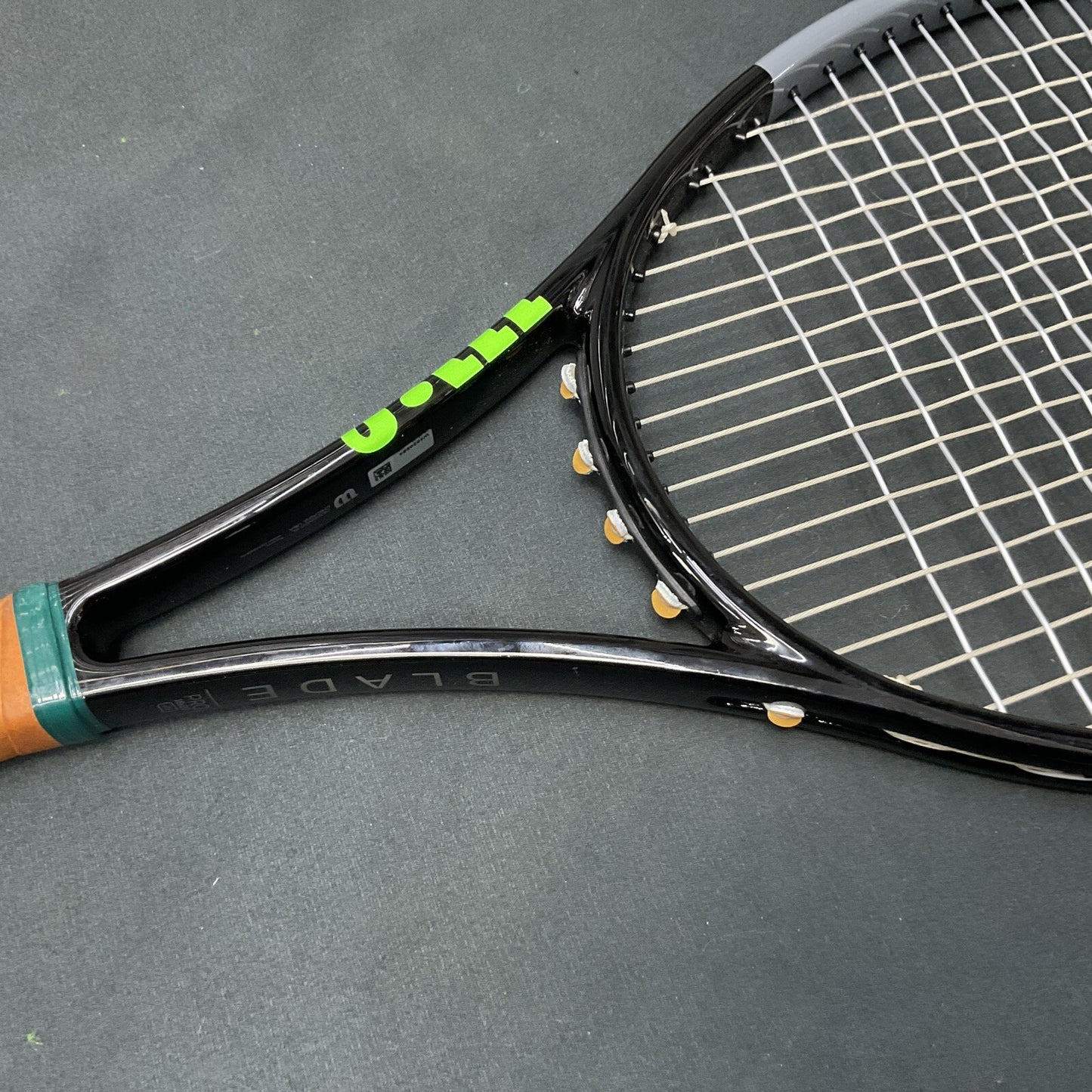 Wilson Blade Pro V7 18x20 (4 3/8) Great Condition
