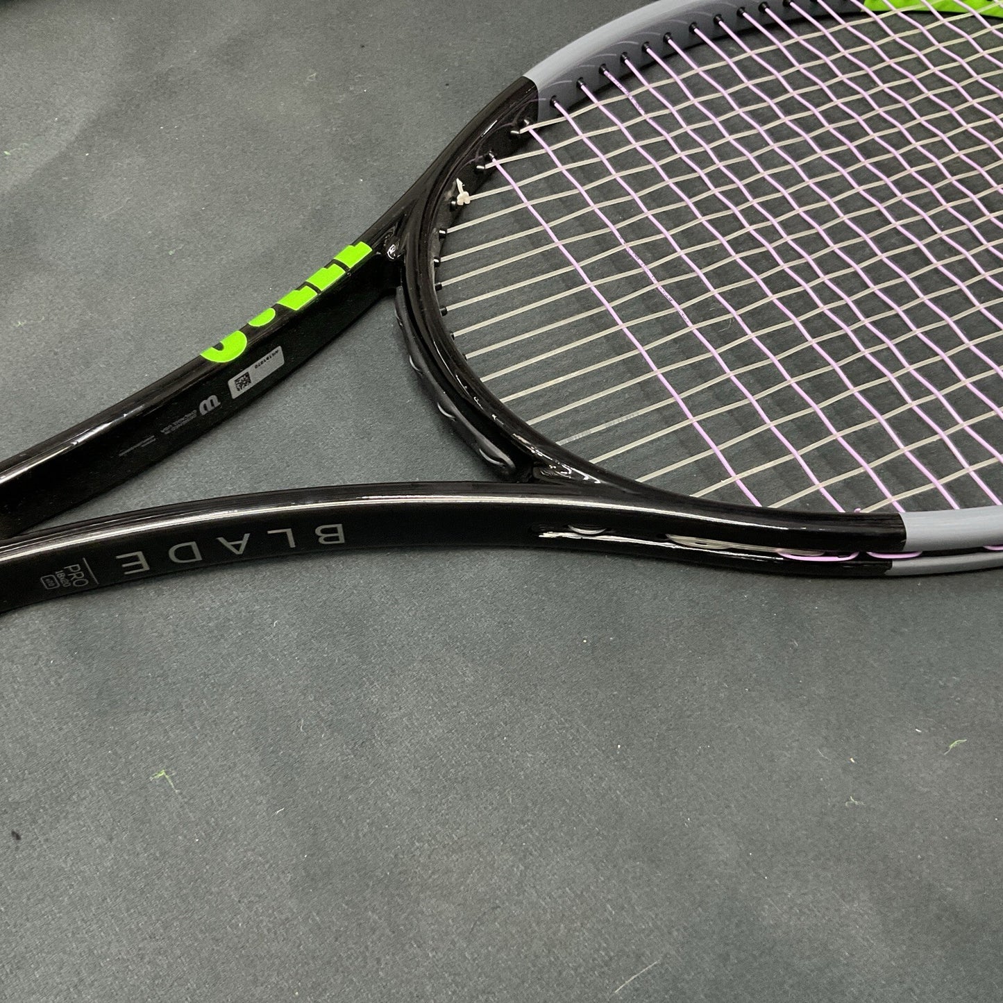 Wilson Blade Pro V7 18x20 (4 3/8)