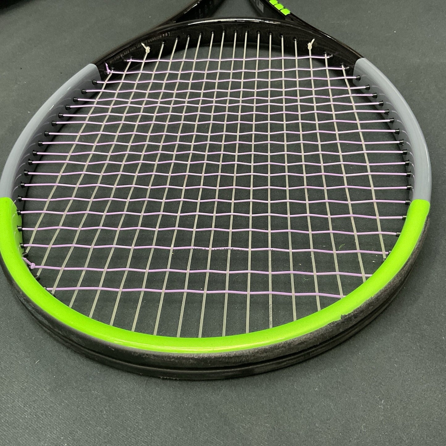 Wilson Blade Pro V7 18x20 (4 3/8)