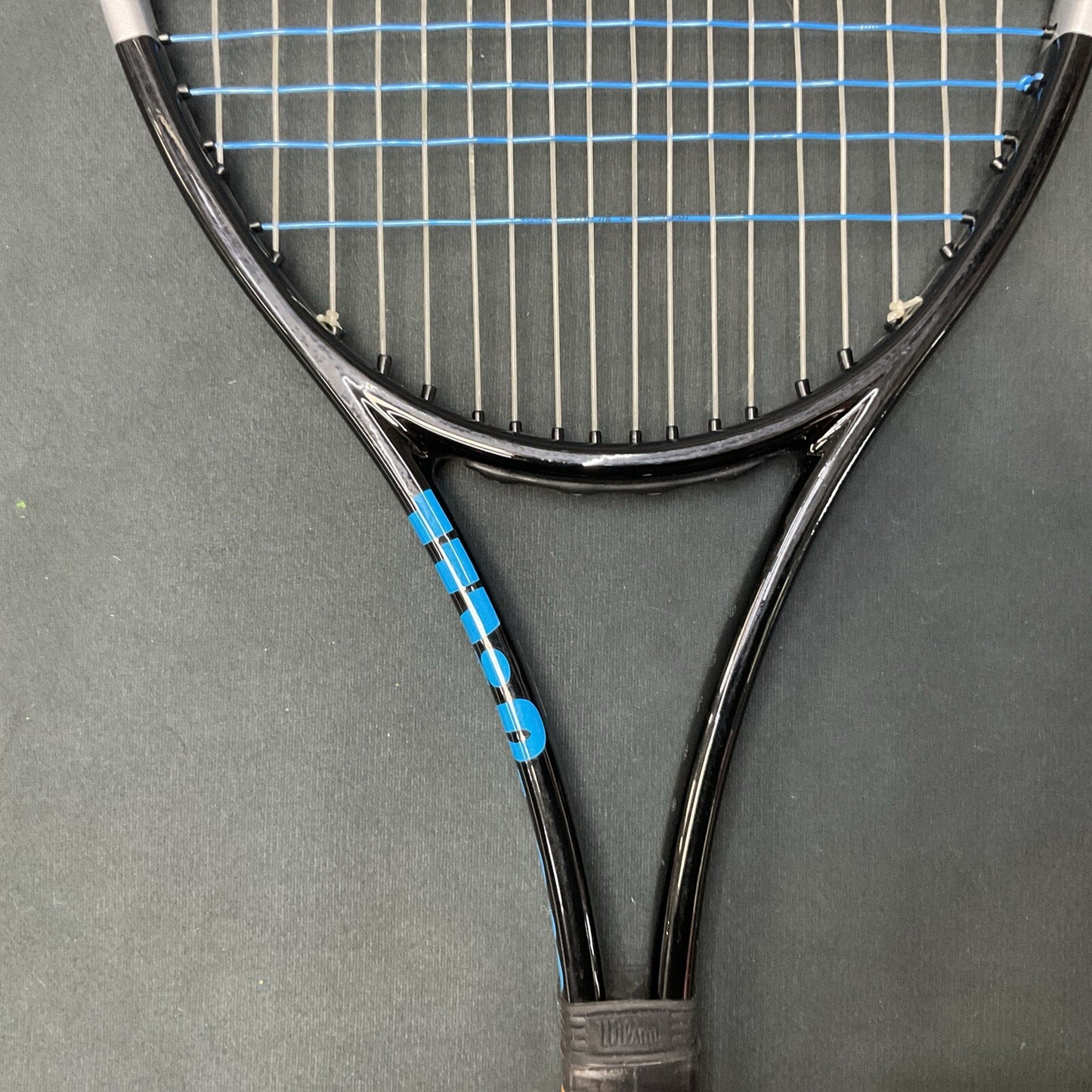 Grip Size 4 3/8 - Wilson v.3 Ultra Pro Great Condition