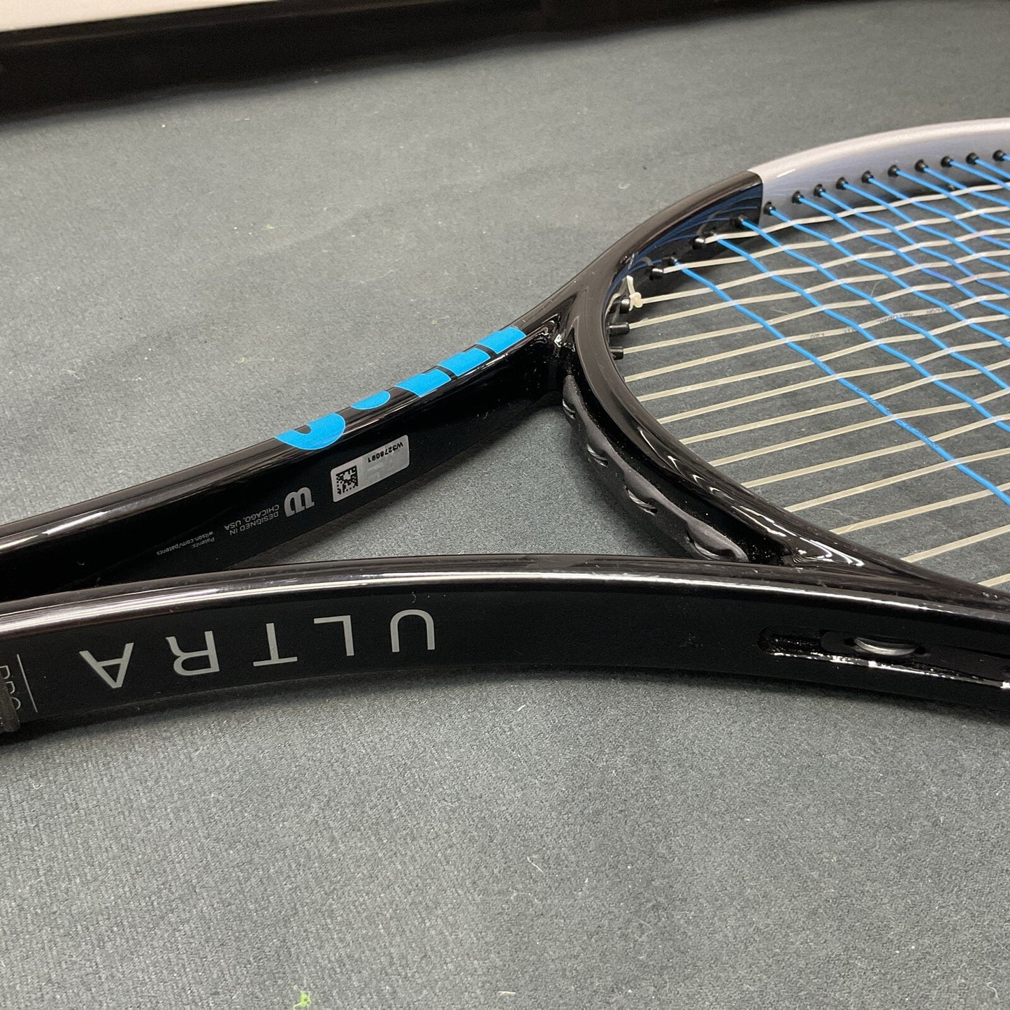 Grip Size 4 3/8 - Wilson v.3 Ultra Pro Great Condition