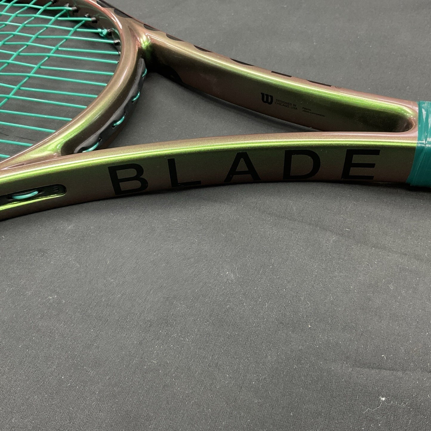 Wilson Blade Pro 18/20 V8 Tennis Racquet 4 3/8