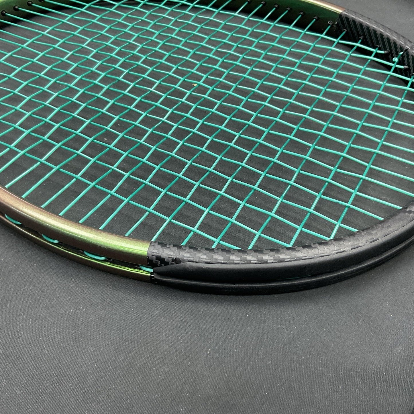 Wilson Blade Pro 18/20 V8 Tennis Racquet 4 3/8