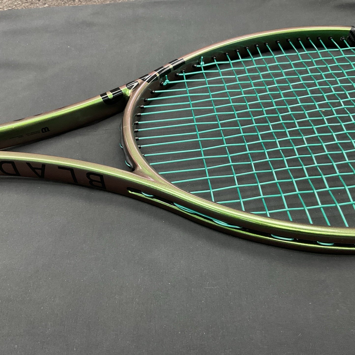 Wilson Blade Pro 18/20 V8 Tennis Racquet 4 3/8