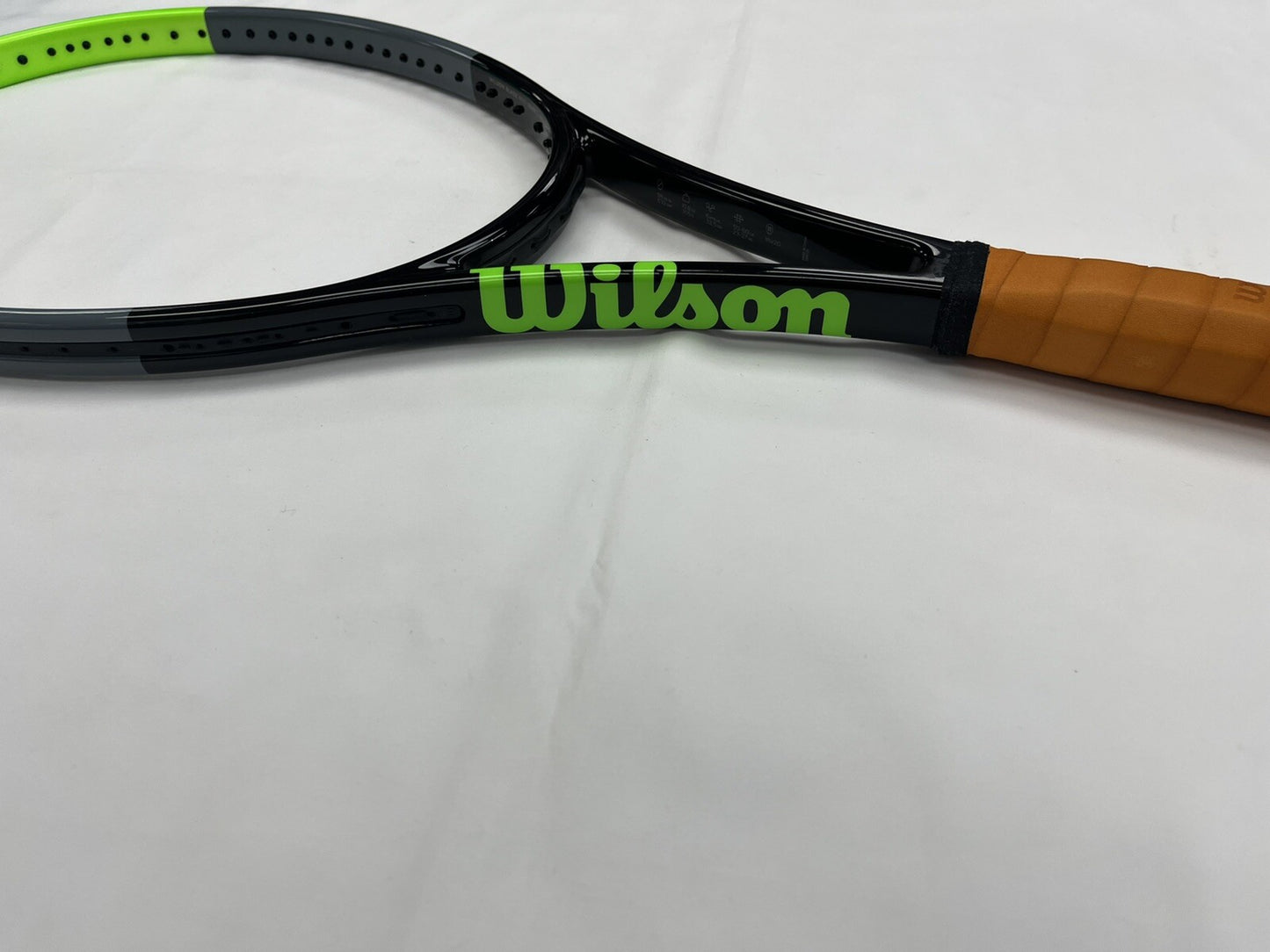 Wilson Blade Pro V7 18x20 27.5” Long (4 3/8) Leather Grip Pro Staff Buttcap