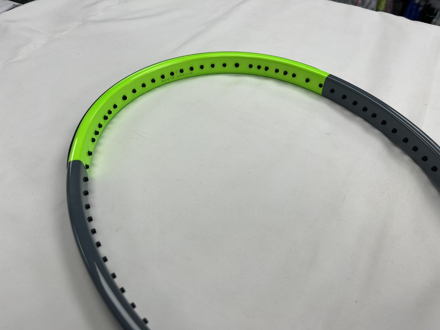 Wilson Blade Pro 18x20 v7 (4 3/8) (27.5”) Custom Length & Weights - Description