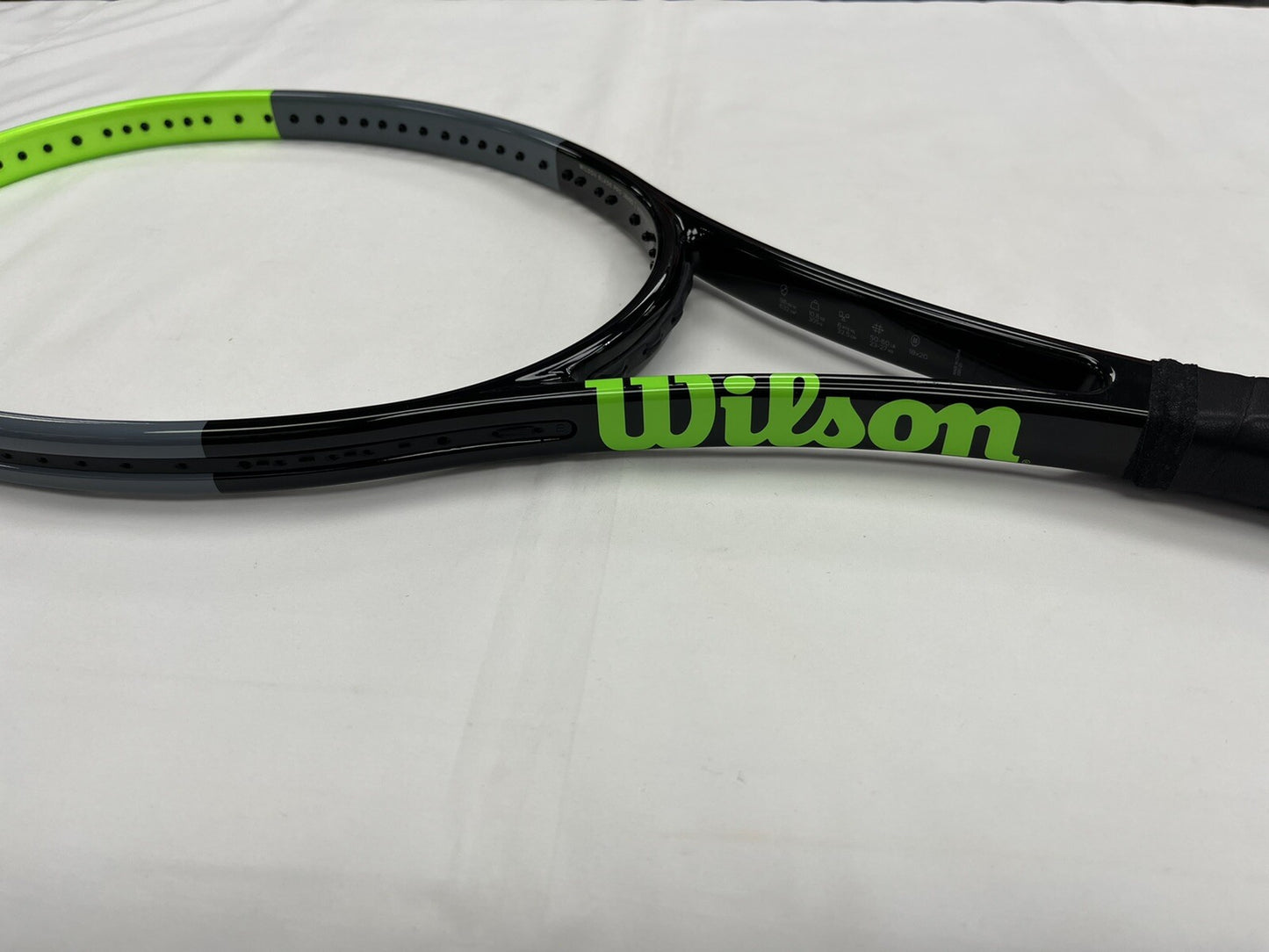 Wilson Blade Pro 18x20 v7 (4 3/8) (27.5”) Custom Length & Weights - Description