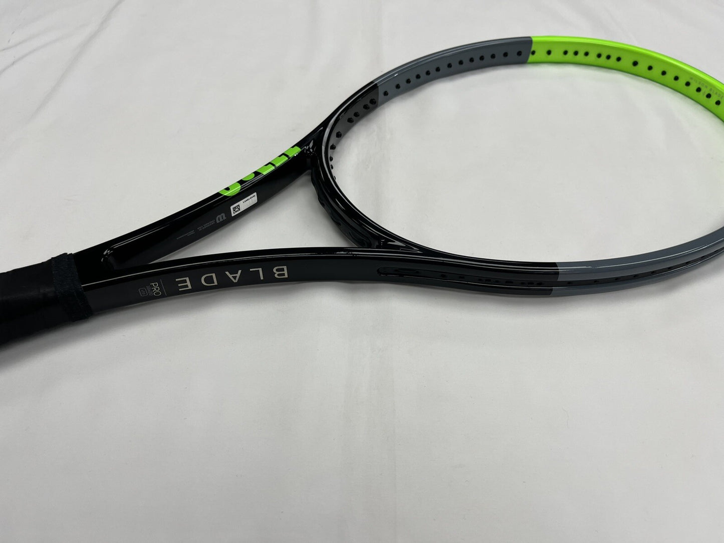 Wilson Blade Pro 18x20 v7 (4 3/8) (27.5”) Custom Length & Weights - Description