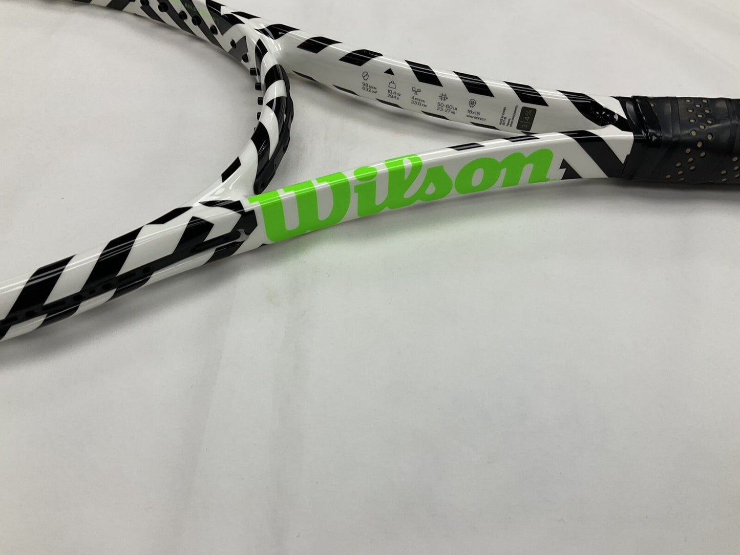 Wilson K-Blade 98 Pro Stock - Grip Size 4 3/8