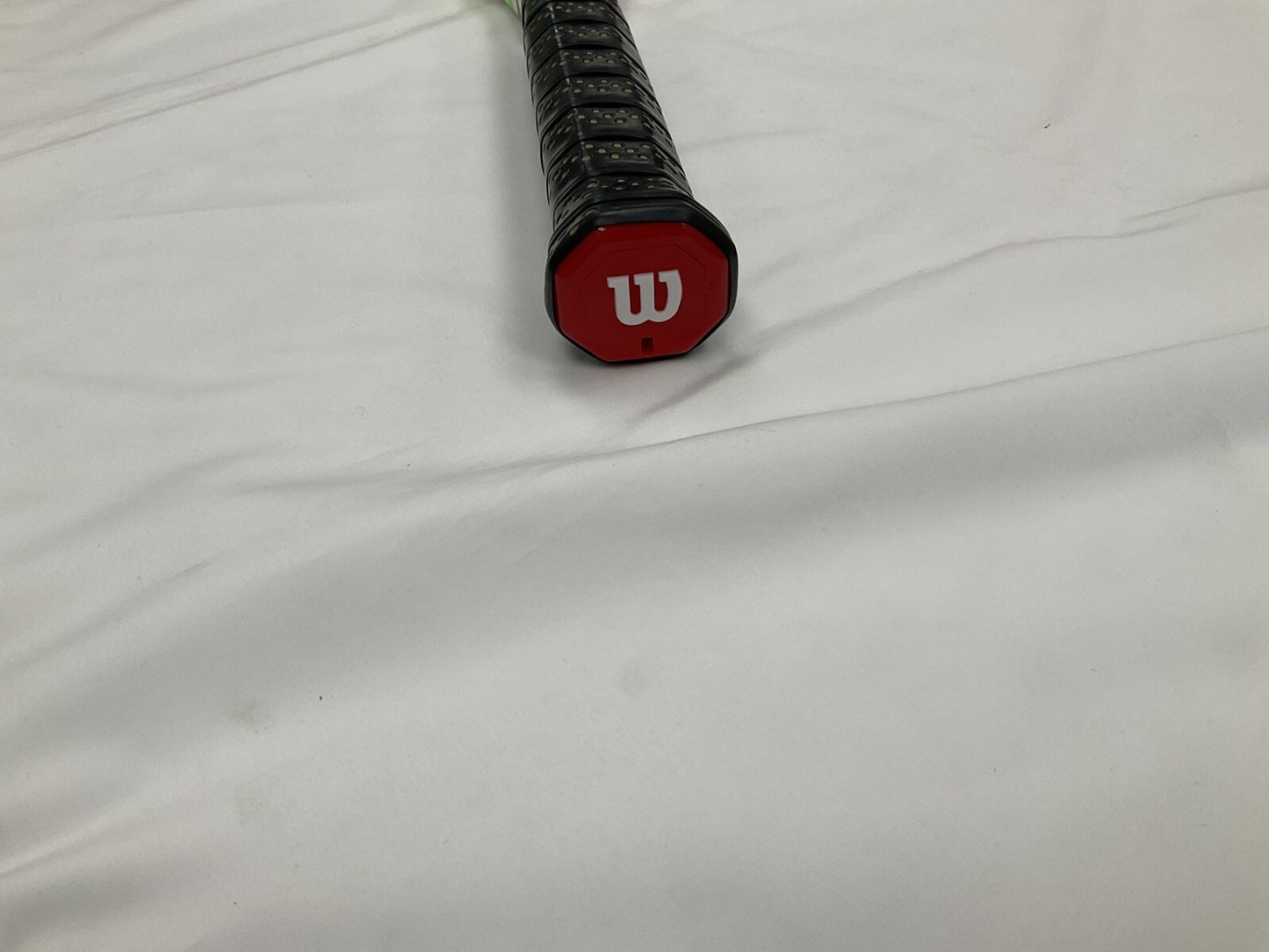 Wilson K-Blade 98 Pro Stock - Grip Size 4 3/8