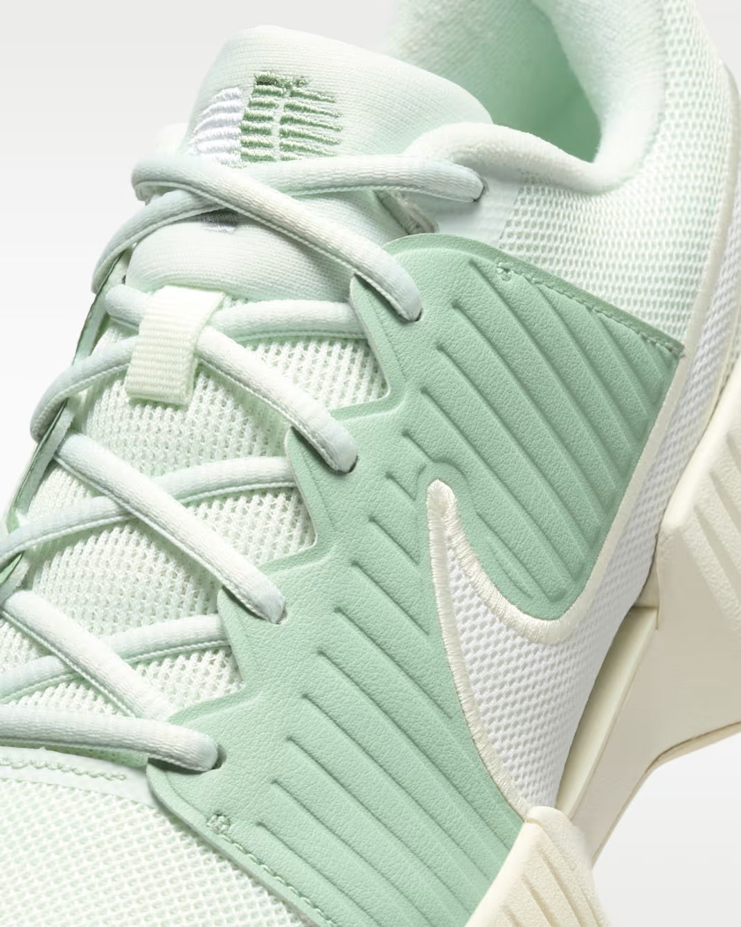 Women’s Nike Zoom GP Challenge Pro Tennis Court Shoes