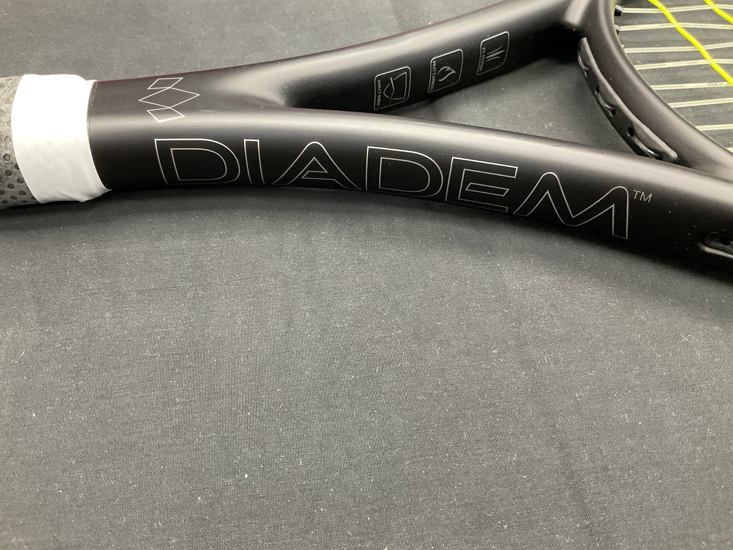 Diadem Nova Lite - 4 0/8 Grip Size