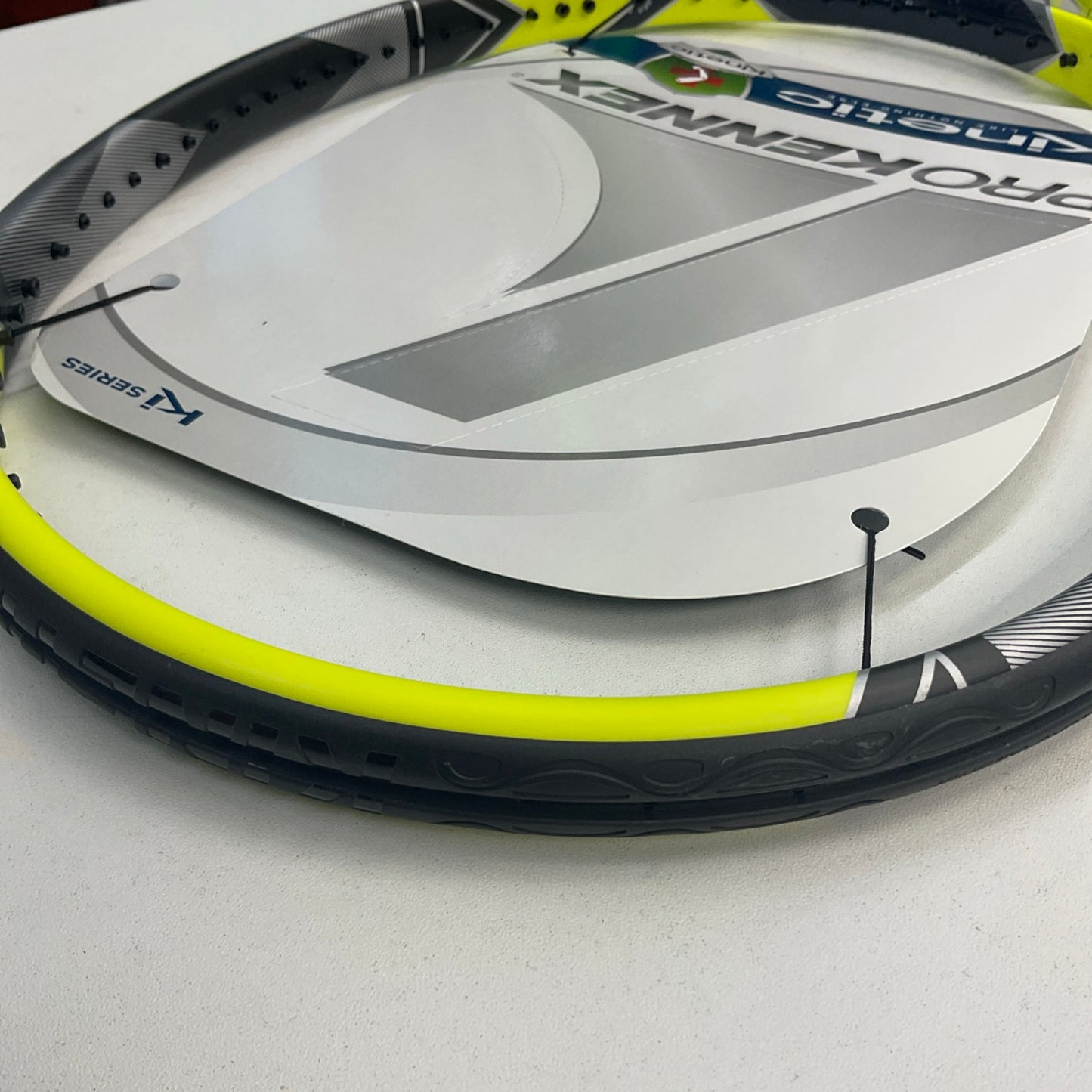 Pro Kennex Ki 5 320 Grip Size 4 1/4 Tennis Racket