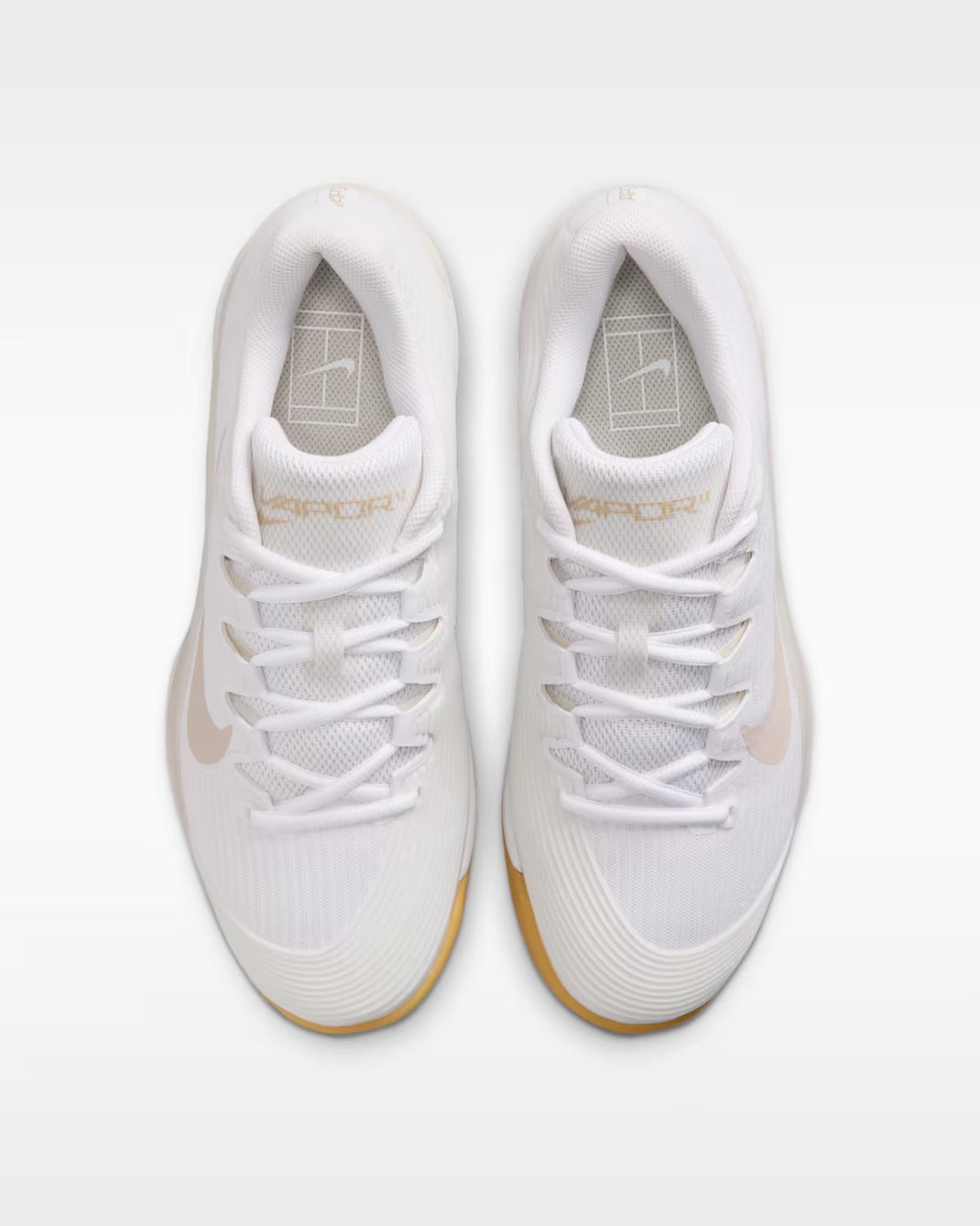 Women’s Nike Zoom Vapor 12 HC PRM