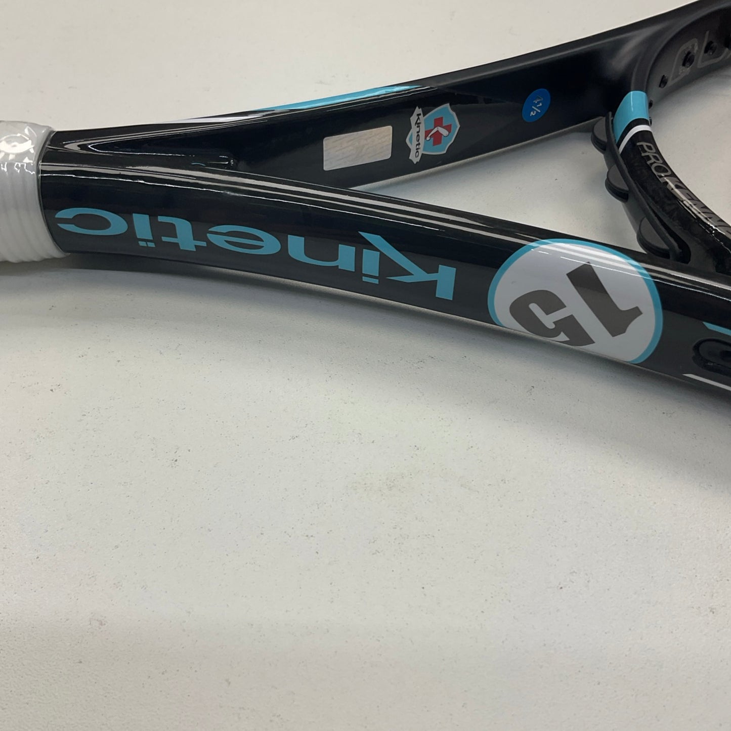 Pro Kennex Ki Q+15 Light Grip Size 4 1/2