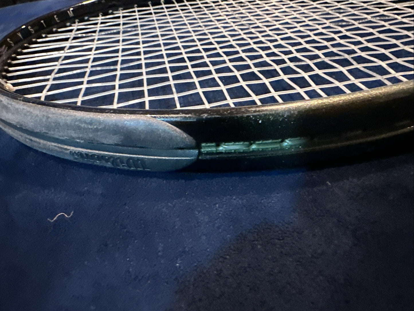 WILSON PROFILE HAMMER 2.7 Si 95 TENNIS RACQUET (4 1/2)