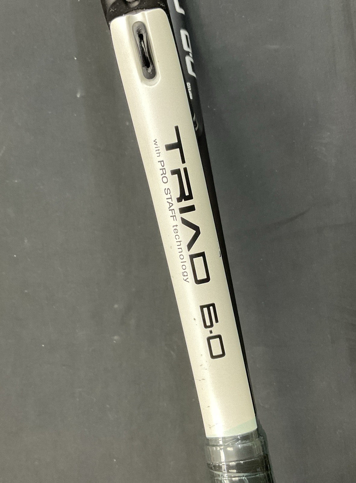 Wilson Triad 6.0 Grip Size 4