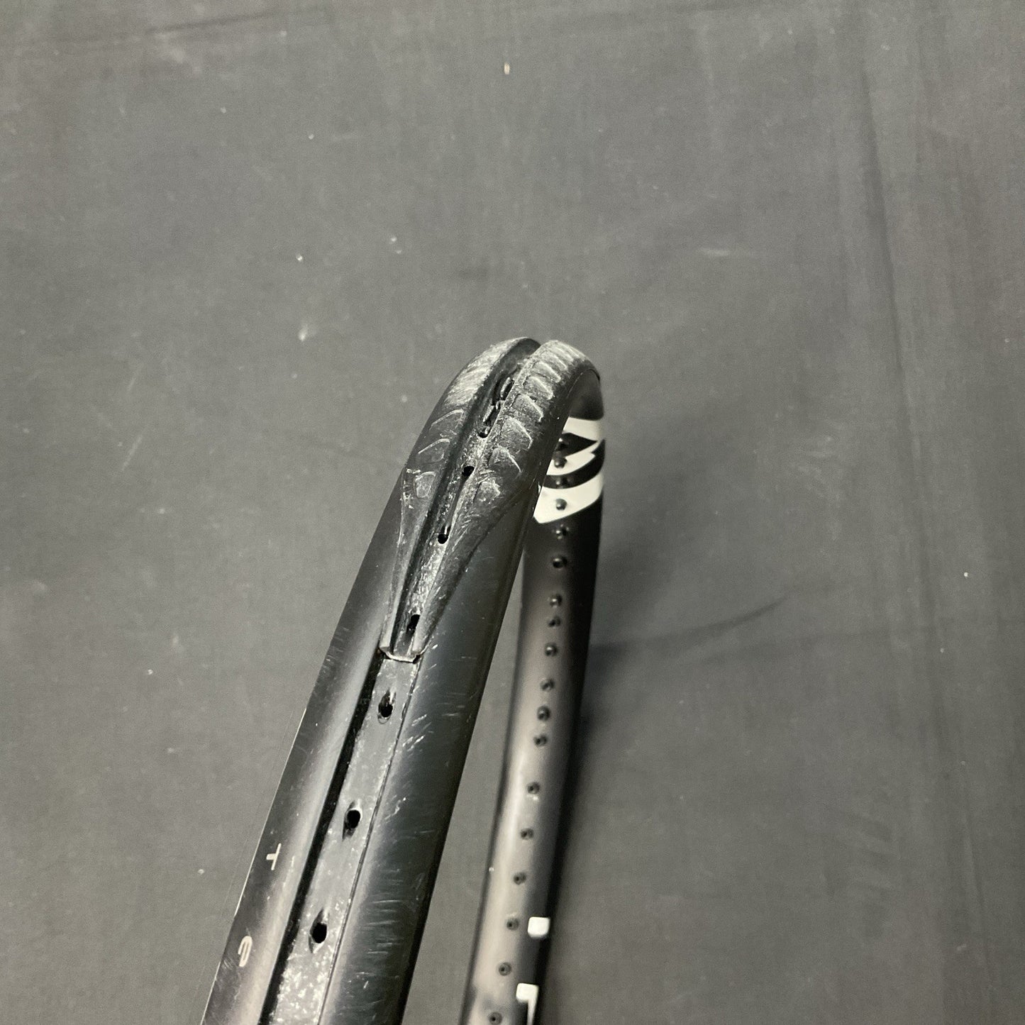 Wilson Triad 6.0 Grip Size 4