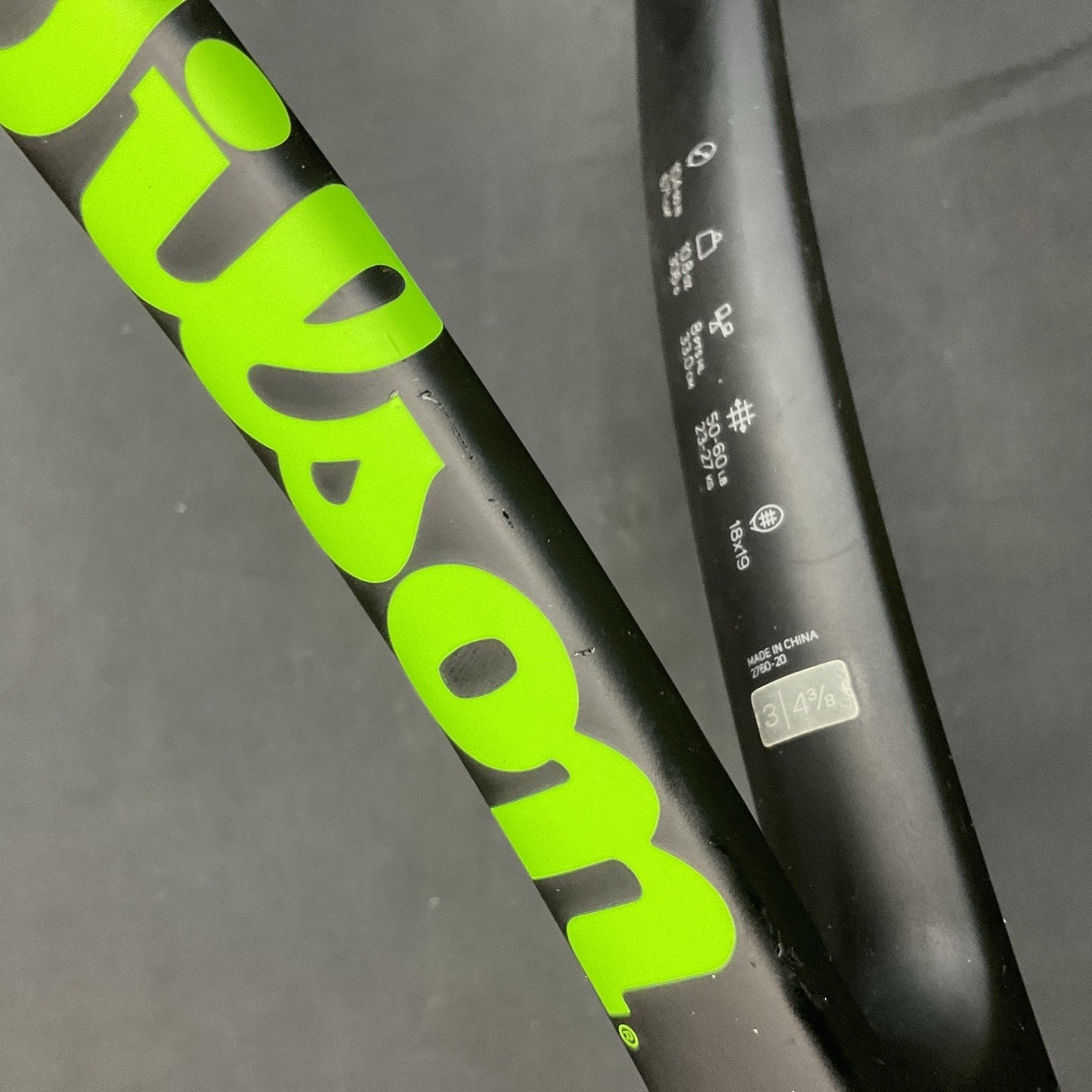 Wilson Balde 104 V7 Serena Williams Autograph Edition Grip Size 3