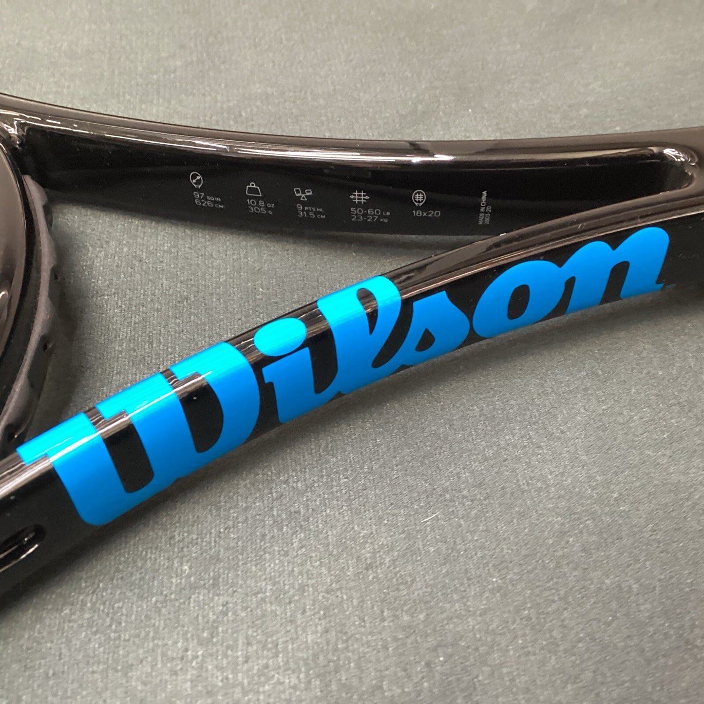 Wilson Ultra Pro V3.0 Tour Racket Grip 4 1/4