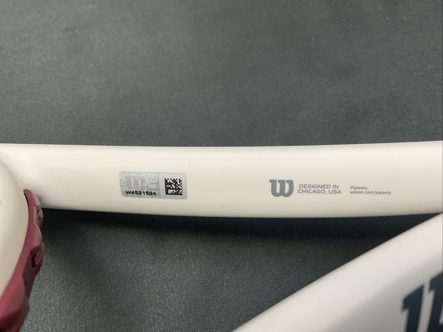 Wilson Blade 98 16/19 V8 KITH Edition 4 3/8